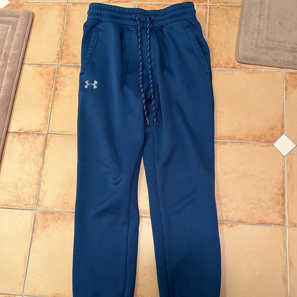 Blue Under Amor sweatpants